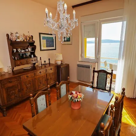 Caisa Classic Beachfront *