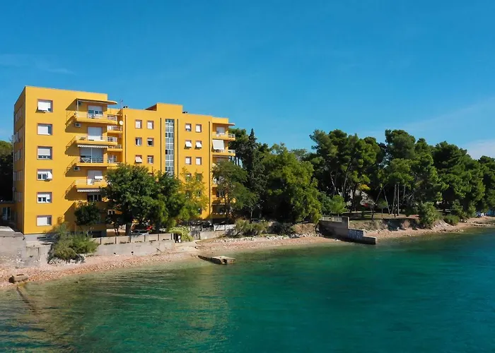 Apartman Caisa Classic Beachfront *