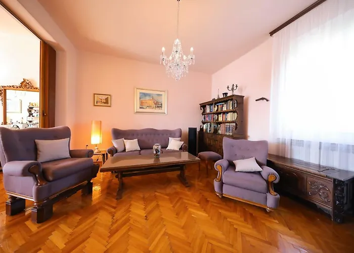 Caisa Classic Beachfront Appartement