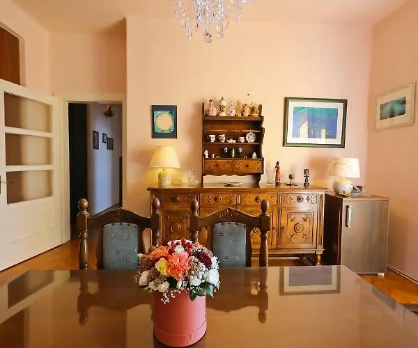 Appartement Caisa Classic Beachfront Zadar